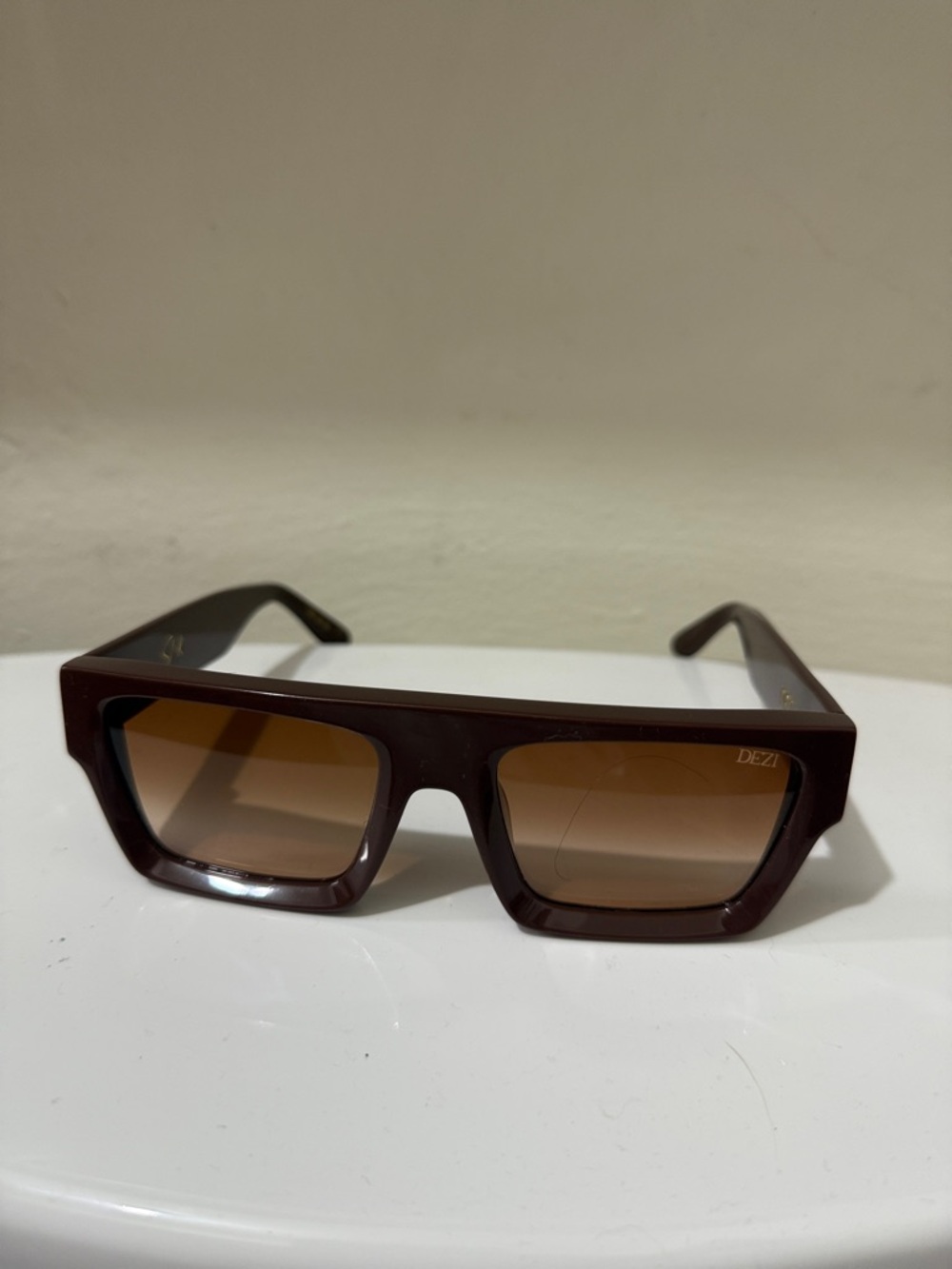 DEZI Dark Brown Rectangular Sunglasses